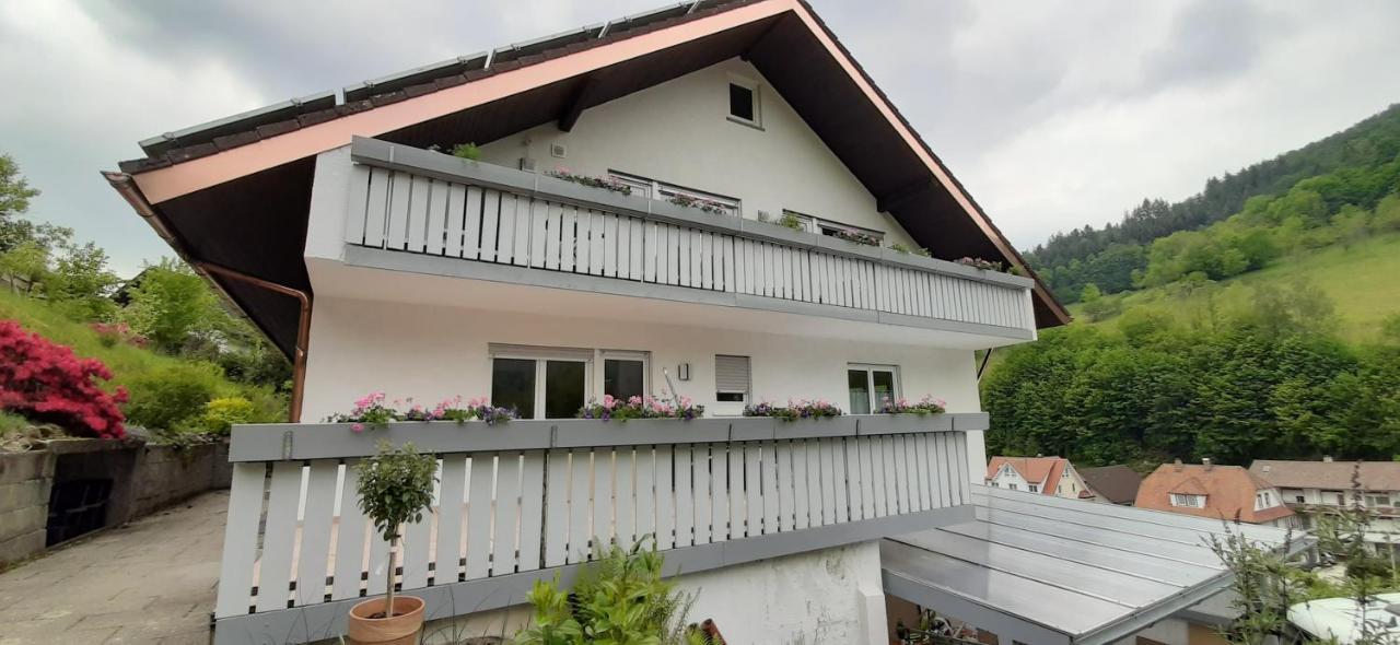 Bed and Breakfast Steepleview House Бад-Петерсталь-Грисбах Экстерьер фото